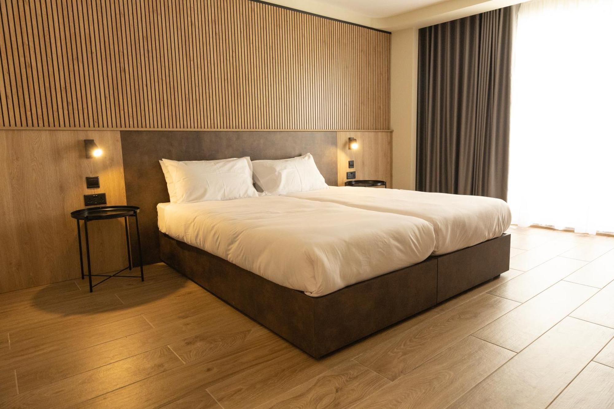 East Sliema Suites Екстериор снимка